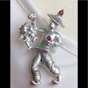 Asian brooch/pin, garnet, man with fish
